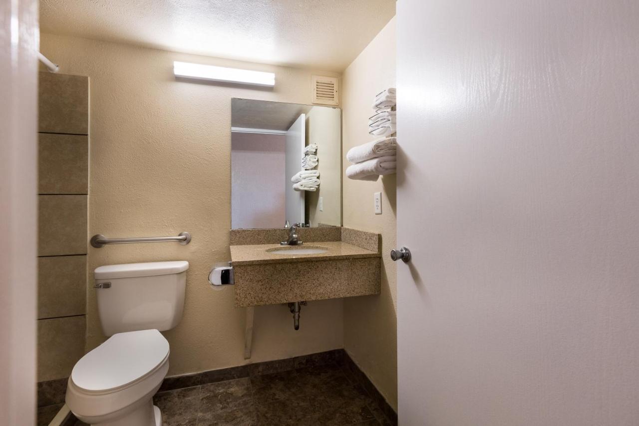 Motel 6-Lincoln, Il ภายนอก รูปภาพ