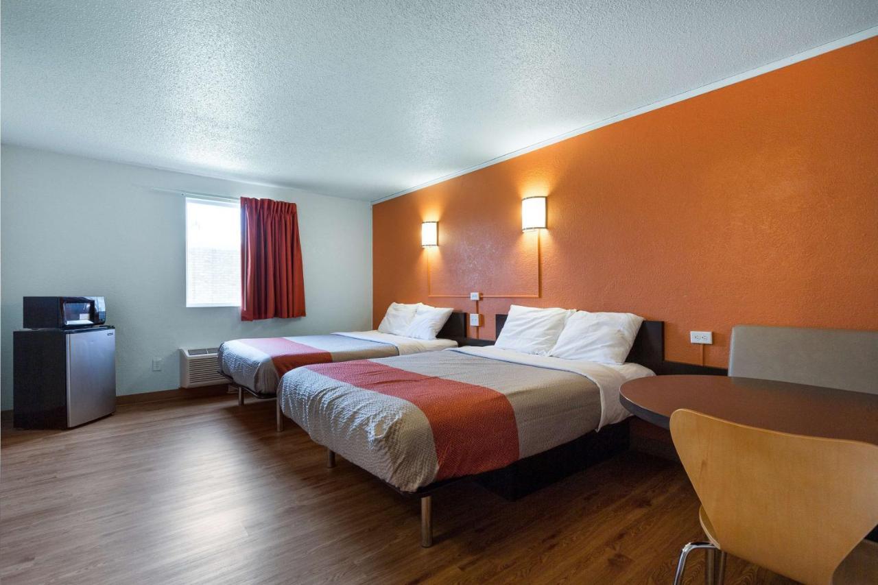 Motel 6-Lincoln, Il ภายนอก รูปภาพ