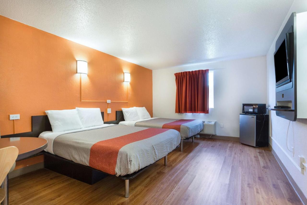 Motel 6-Lincoln, Il ภายนอก รูปภาพ